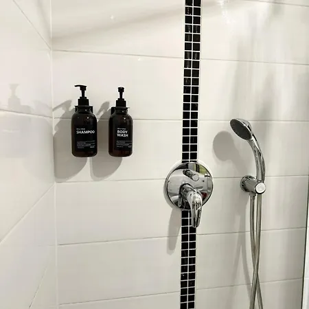 Gellert Spacious Apartamento