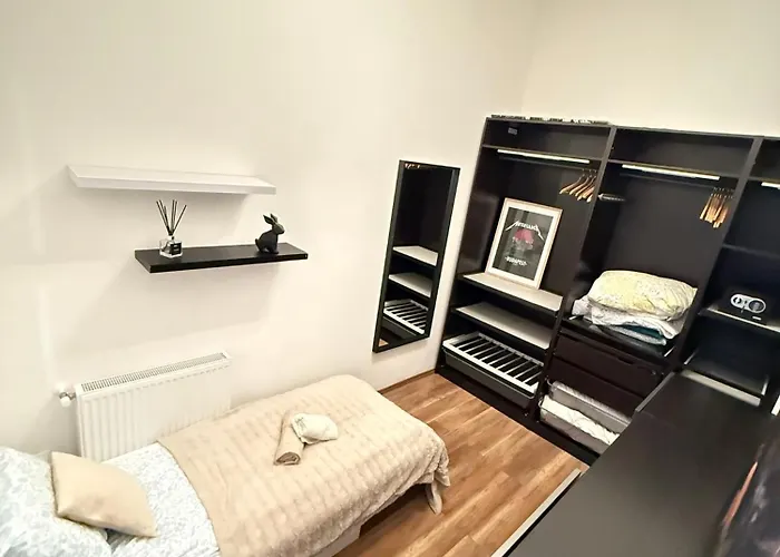 Gellert Spacious דירה