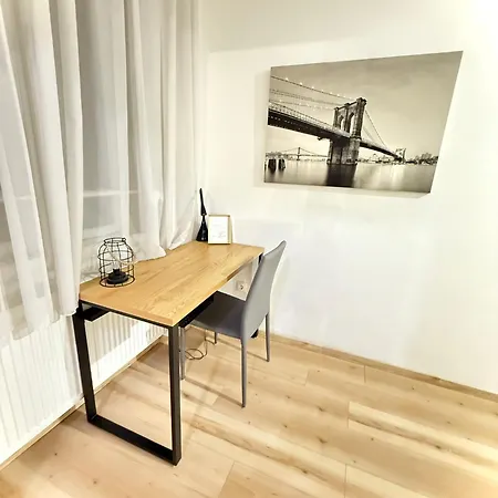 Gellert Spacious *