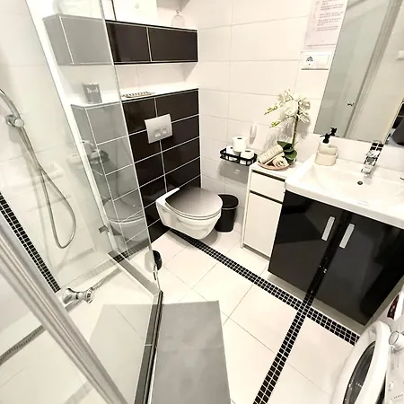 Gellert Spacious بودابست