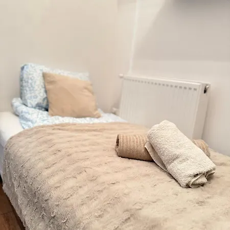 Gellert Spacious بودابست