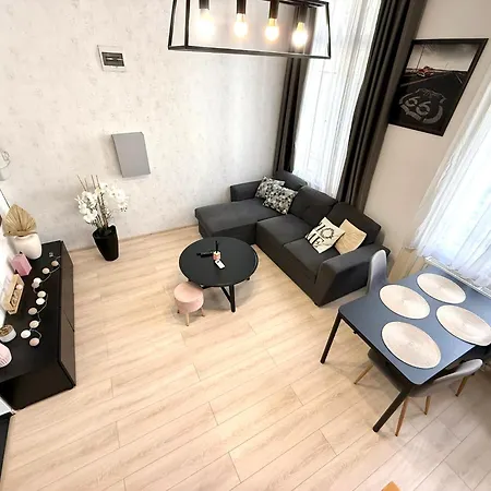 Gellert Spacious