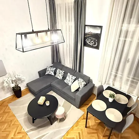 Gellert Spacious * Budapeste